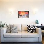 Downtown Apartments Bica Lissabon
