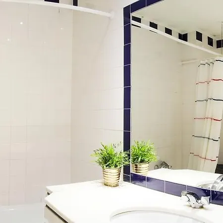 Downtown Apartments Bica Lisbon