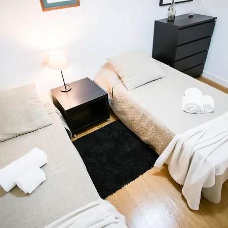 アパート Downtown Bica *