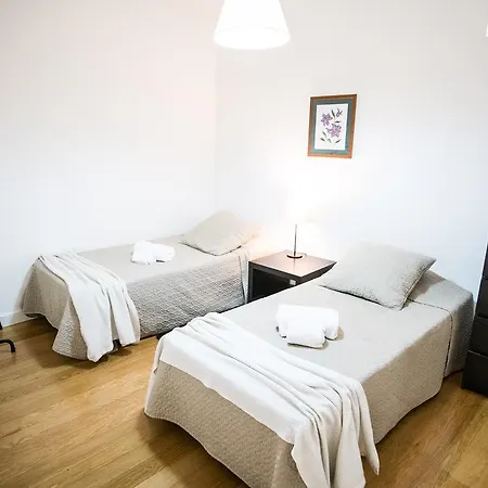 Downtown Apartments Bica *