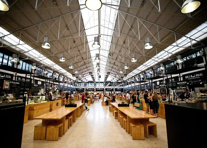 Апартаменты Downtown Bica