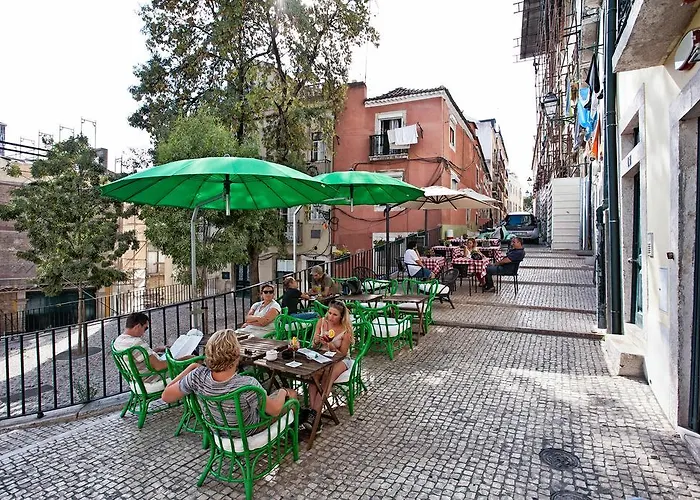 Апартаменты Downtown Bica