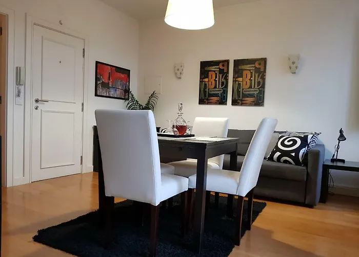 Апартаменты Downtown Bica Лиссабон