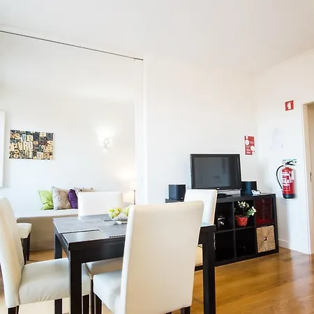 Lägenhet Downtown Bica