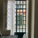 Διαμέρισμα Downtown Bica
